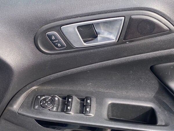 Used Ford Ecosport 2018 for sale - 76080888: Photo 18