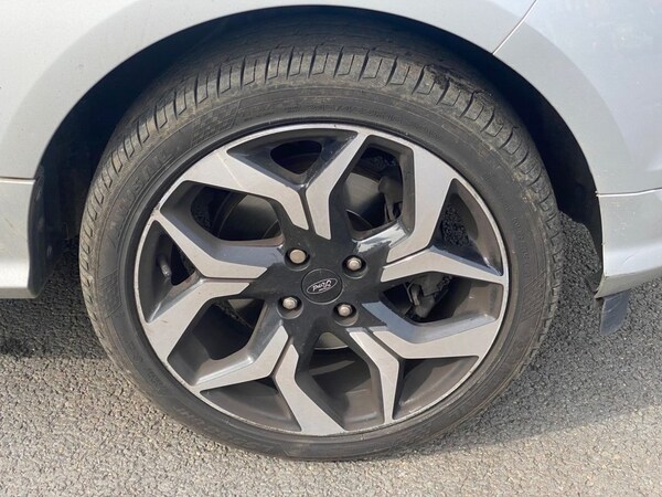 Used Ford Ecosport 2018 for sale - 76080888: Photo 27