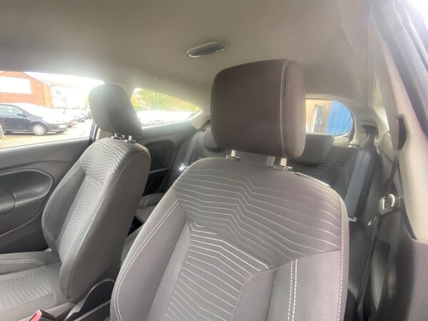 Used Ford Fiesta 2014 for sale - 76132284: Photo 19