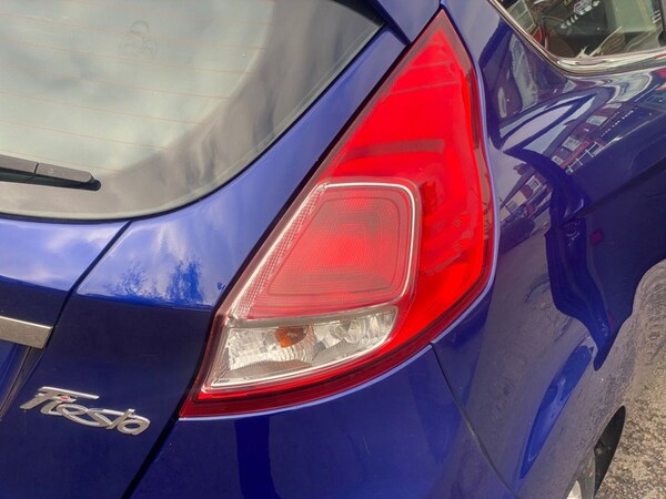 Used Ford Fiesta 2014 for sale - 76132284: Photo 32