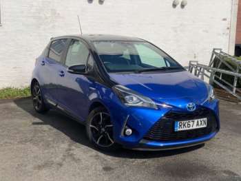 2017 (67) - 1.5 VVT-h Blue Bi-Tone Hatchback 5dr Petrol Hybrid E-CVT Euro 6 (s/s) (100