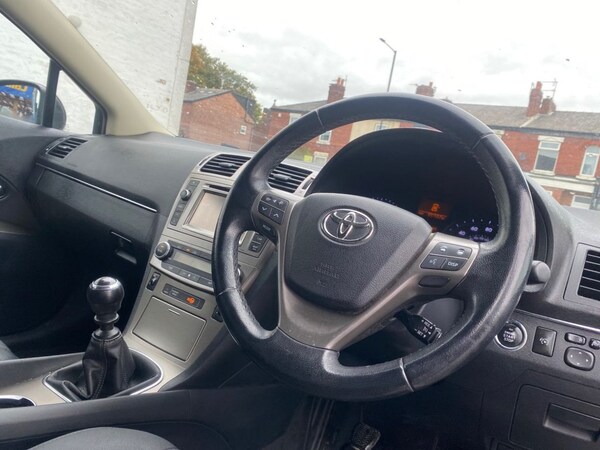 Used Toyota Avensis 2012 for sale - 76080702: Photo 13