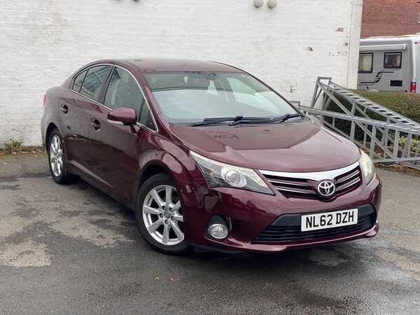 Used Toyota Avensis 2012 for sale - 76080702: Photo 1