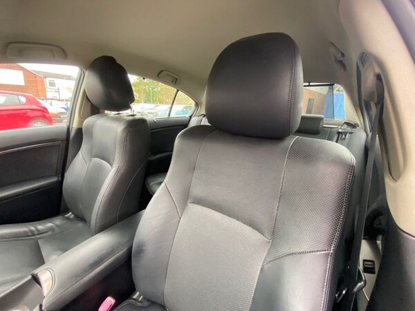 Used Toyota Avensis 2012 for sale - 76080702: Photo 20