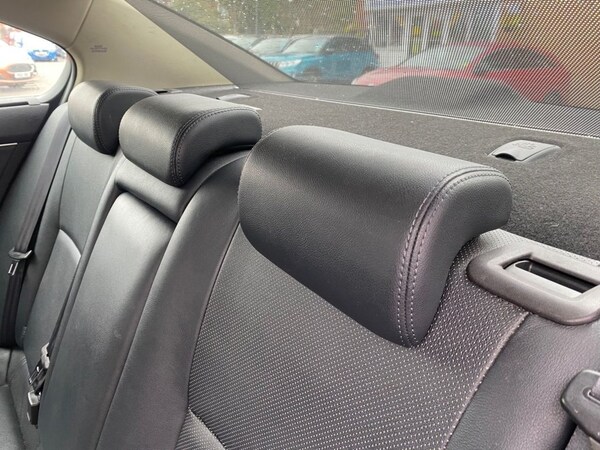 Used Toyota Avensis 2012 for sale - 76080702: Photo 21