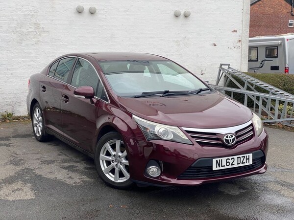 Used Toyota Avensis 2012 for sale - 76080702: Photo 2