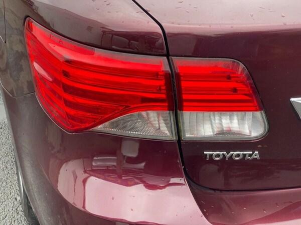 Used Toyota Avensis 2012 for sale - 76080702: Photo 34