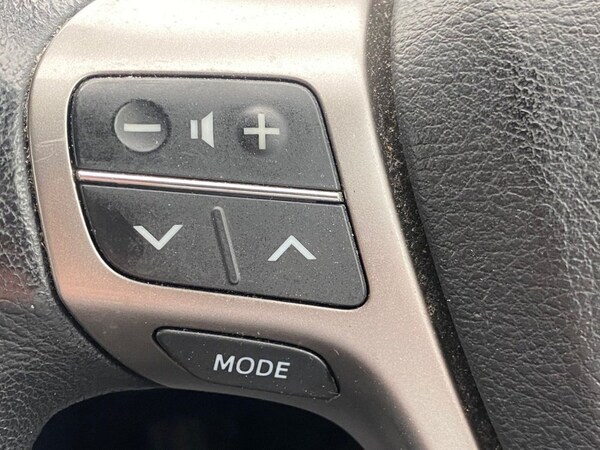 Used Toyota Avensis 2012 for sale - 76080702: Photo 49
