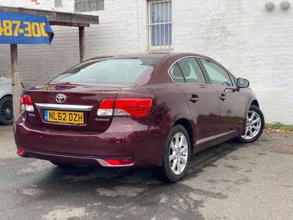 Used Toyota Avensis 2012 for sale - 76080702: Photo 9