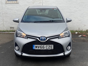 Used Toyota Yaris 2016 for sale - 75573596: Photo