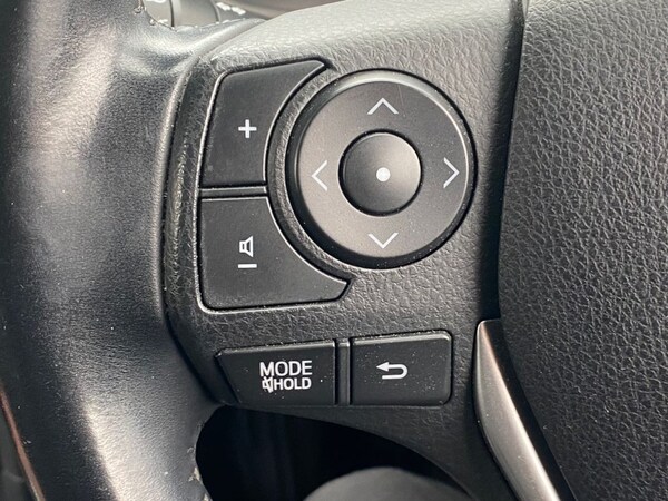Used Toyota Auris 2014 for sale - 76163592: Photo 41