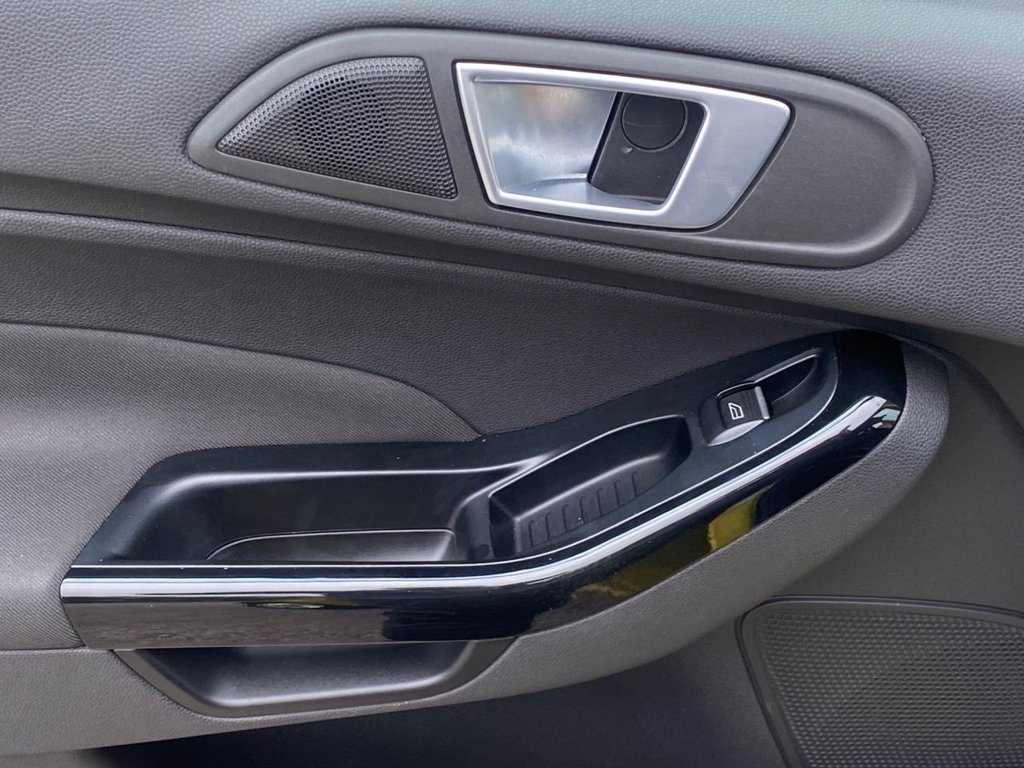 Used Ford Fiesta 2014 for sale - 76604663: Photo 25