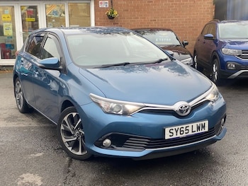 Toyota - Auris