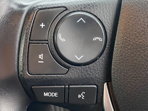 Used Toyota Auris 2015 for sale - 76235863: Photo 35