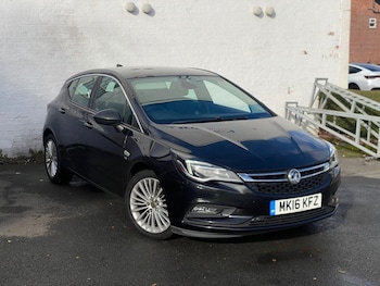 2016 (16) - 1.6 CDTi Bi-Turbo 16V 160 Elite Nav 5dr