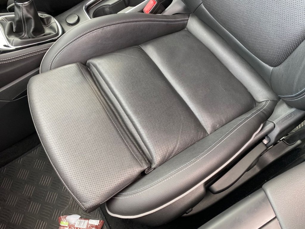 Used Vauxhall Astra 2016 for sale - 76367807: Photo 21