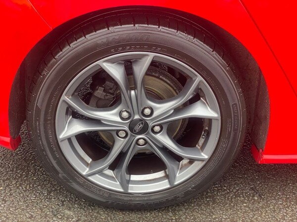 Used Ford Focus 2019 for sale - 76119324: Photo 32