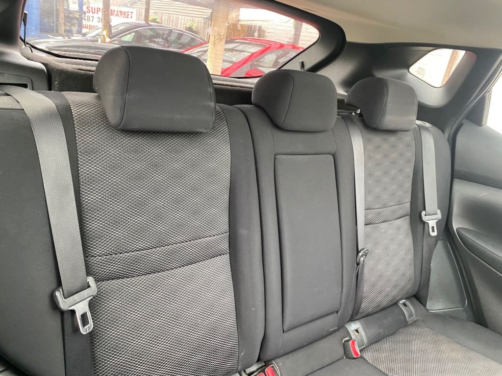 Used Nissan Qashqai 2015 for sale - 76147773: Photo 15