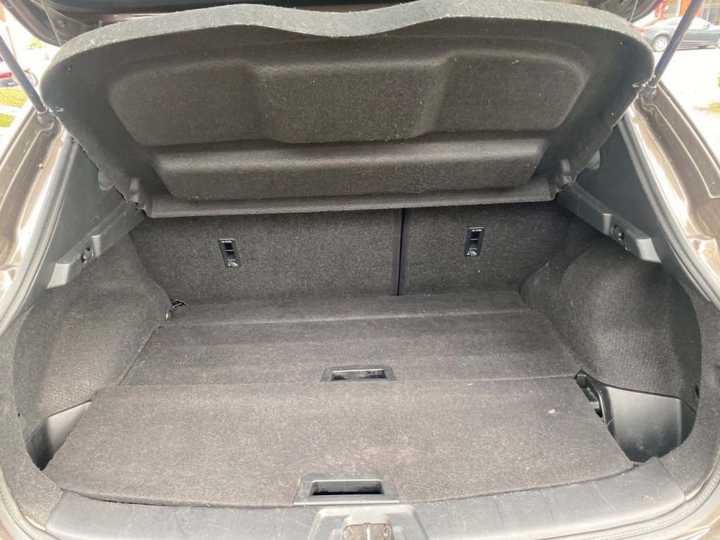 Used Nissan Qashqai 2015 for sale - 76147773: Photo 39
