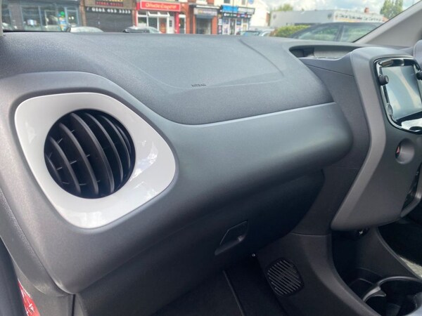 Used Toyota AYGO 2019 for sale - 76266553: Photo 21