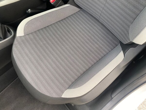 Used Toyota AYGO 2019 for sale - 76266553: Photo 23