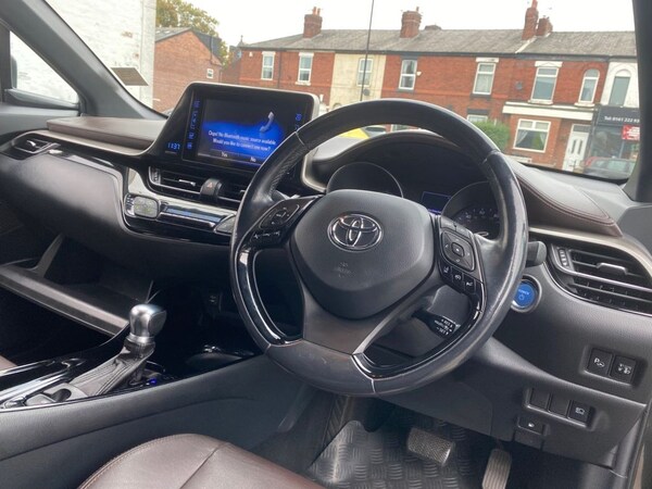 Used Toyota C-HR 2018 for sale - 76280235: Photo 12