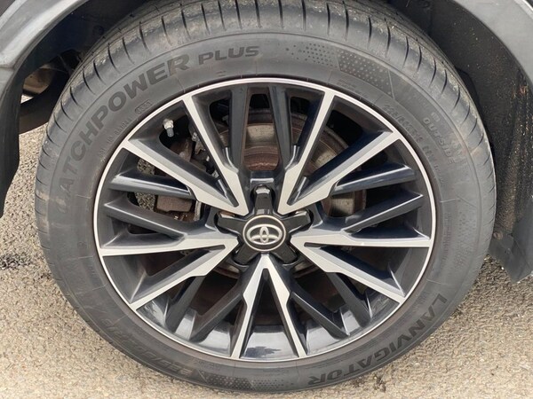 Used Toyota C-HR 2018 for sale - 76280235: Photo 28