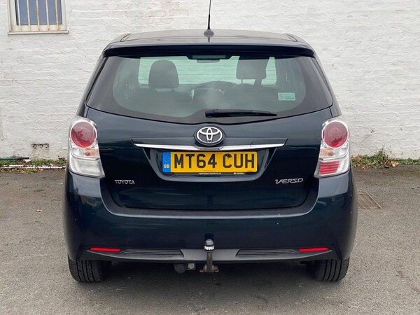 Used Toyota Verso 2015 for sale - 76312953: Photo 11