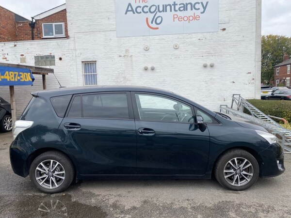 Used Toyota Verso 2015 for sale - 76312953: Photo 14