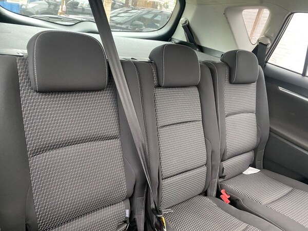Used Toyota Verso 2015 for sale - 76312953: Photo 16