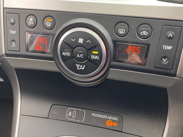 Used Toyota Verso 2015 for sale - 76312953: Photo 38