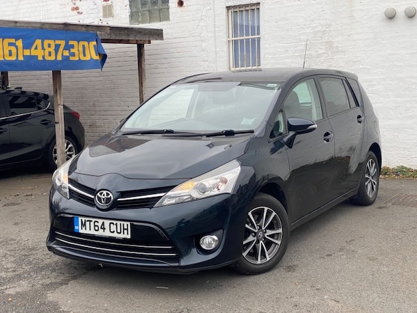 Used Toyota Verso 2015 for sale - 76312953: Photo 3
