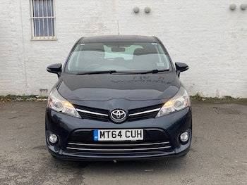 Used Toyota Verso 2015 for sale - 76312953: Photo 4