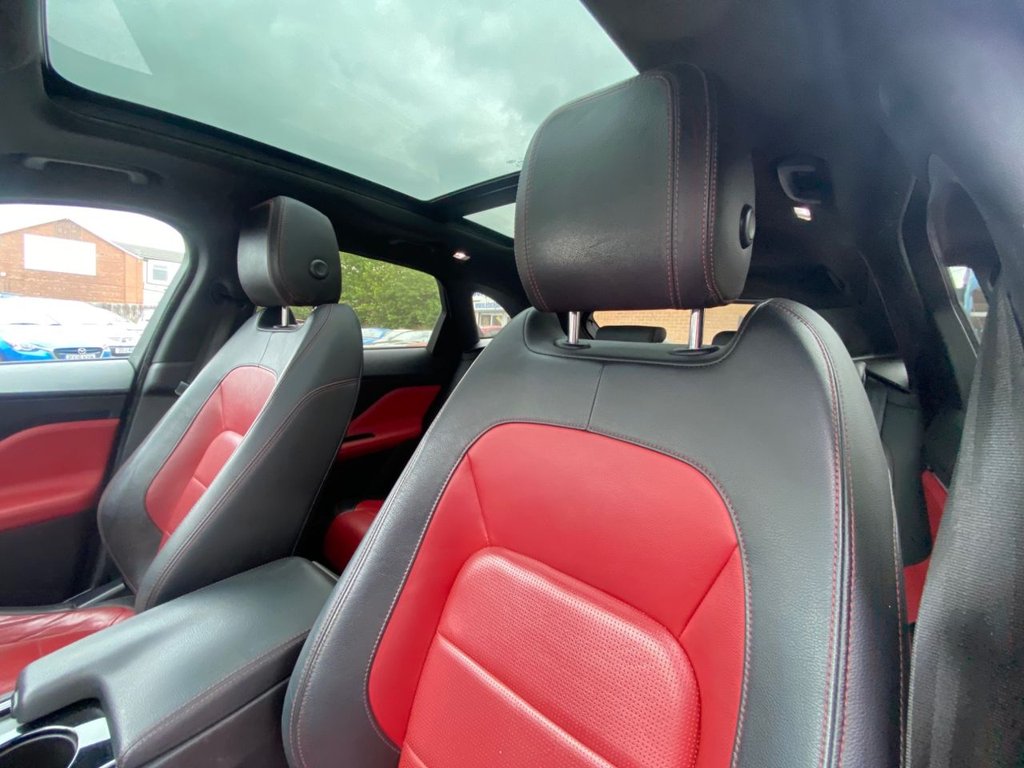 Used Jaguar F-Pace 2016 for sale - 76416999: Photo 21