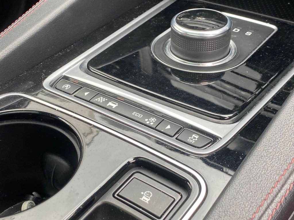 Used Jaguar F-Pace 2016 for sale - 76416999: Photo 40