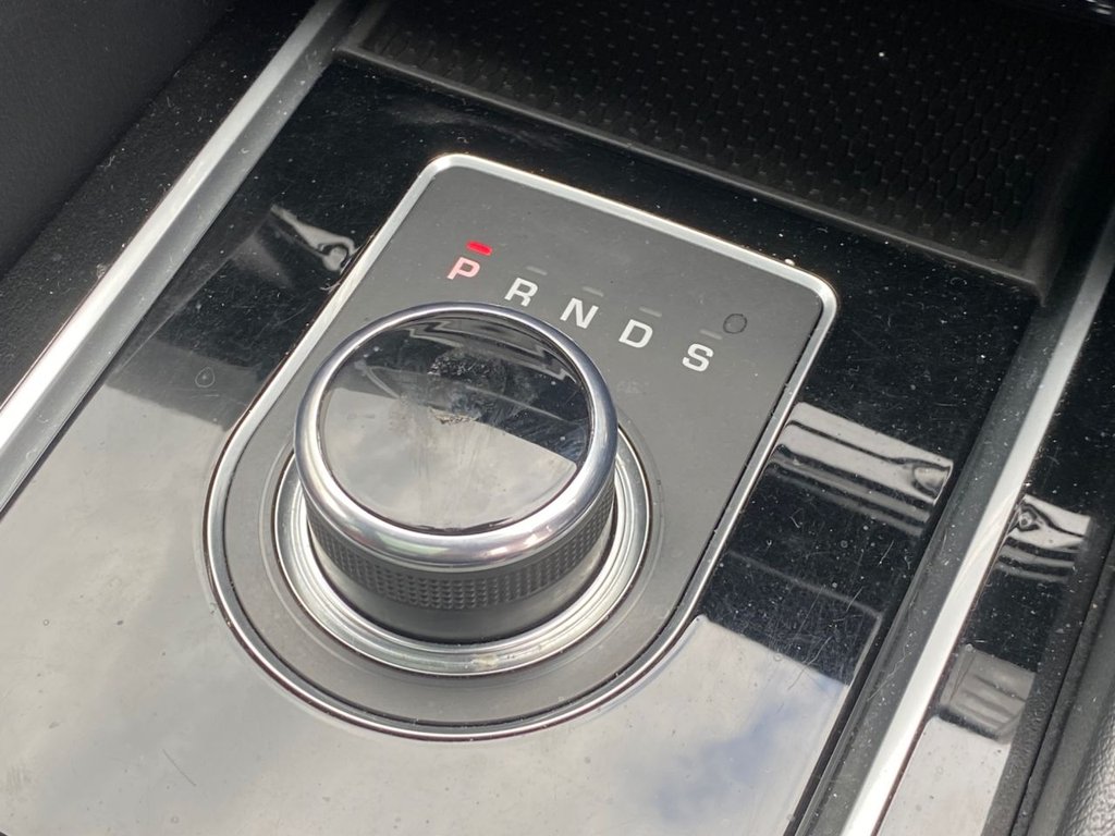 Used Jaguar F-Pace 2016 for sale - 76416999: Photo 41