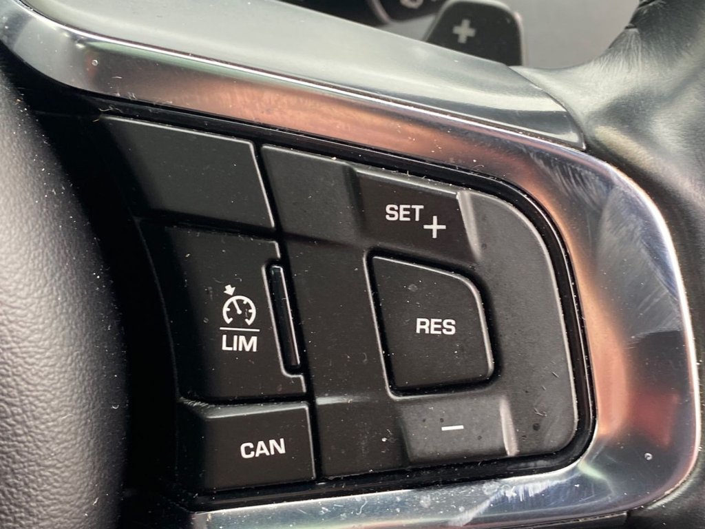 Used Jaguar F-Pace 2016 for sale - 76416999: Photo 44