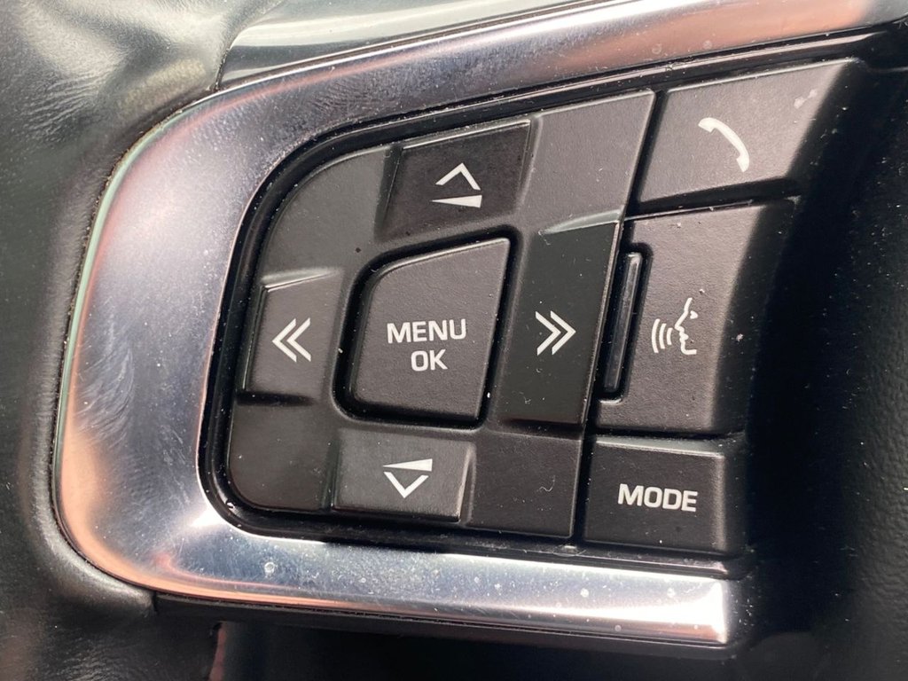 Used Jaguar F-Pace 2016 for sale - 76416999: Photo 45