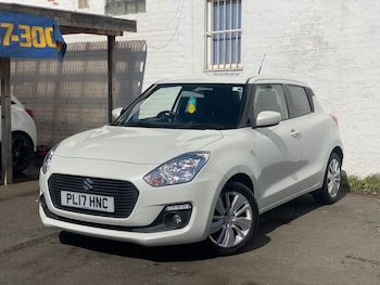 Used Suzuki Swift 2017 for sale - 76098185: Photo 4