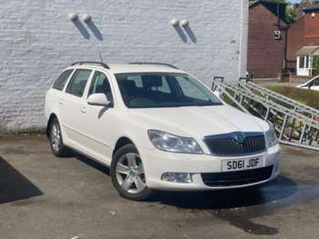 2011 (61) - 1.6 TDI Elegance Estate 5dr Diesel DSG Euro 5 (105 ps)