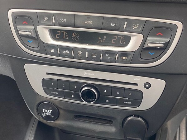 Used Renault Megane 2014 for sale - 75559764: Photo 40