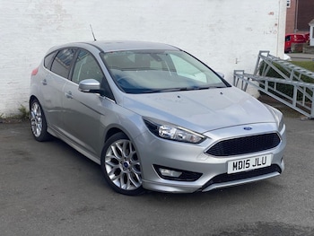 2015 (15) - 1.0 EcoBoost 125 Zetec S 5dr