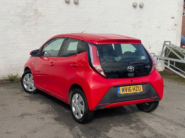 Used Toyota AYGO 2016 for sale - 76009461: Photo 10