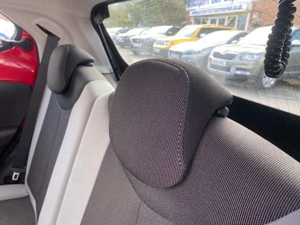 Used Toyota AYGO 2016 for sale - 76009461: Photo 20