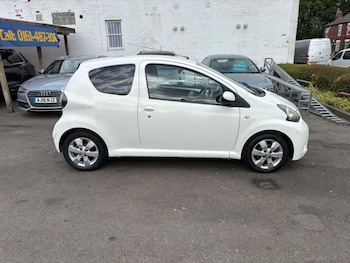 Used Toyota AYGO 2013 for sale - 75538014: Photo