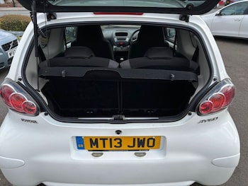 Used Toyota AYGO 2013 for sale - 75538014: Photo