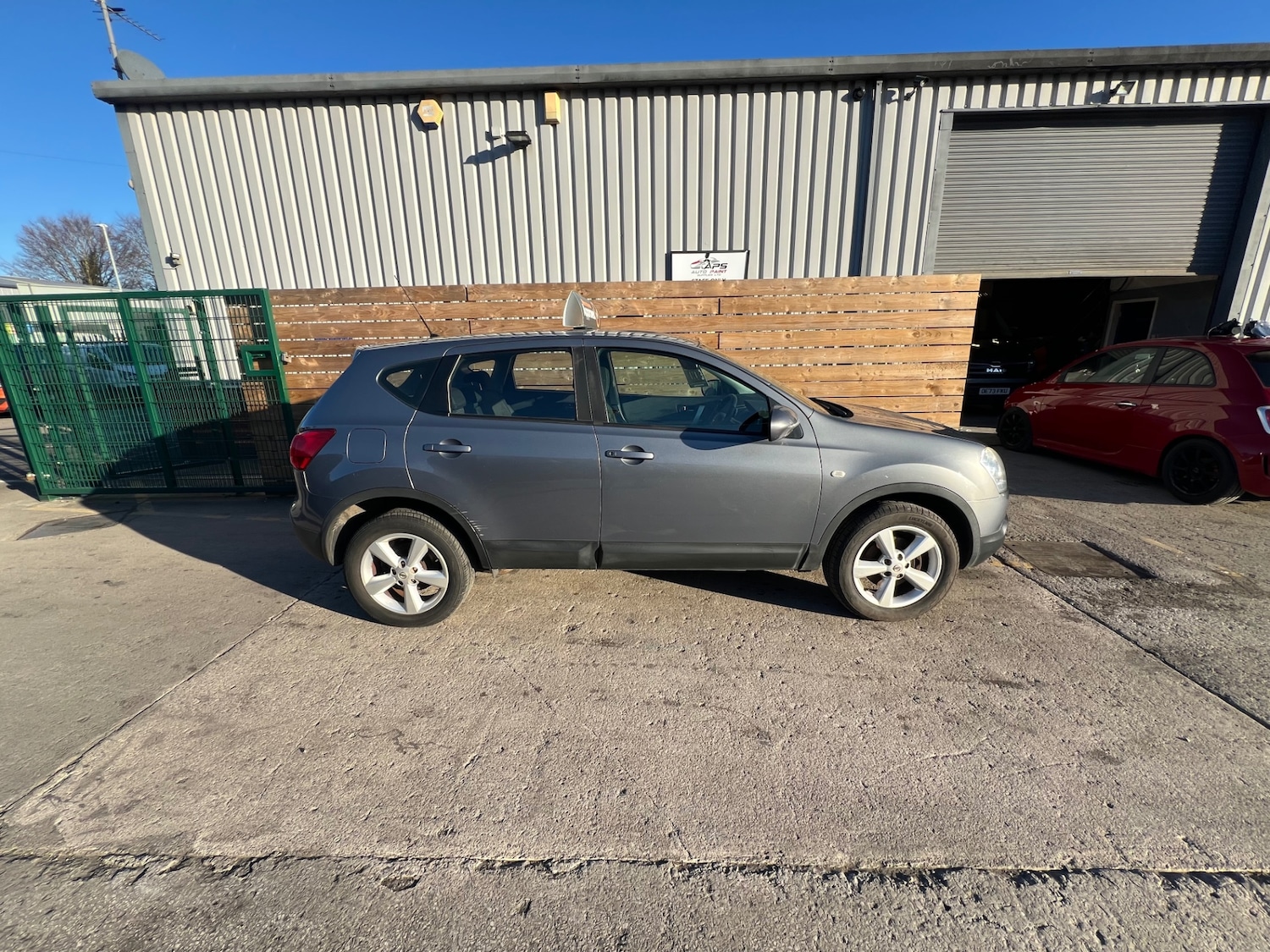 Used Nissan Qashqai 2009 for sale - 77112830: Photo 7