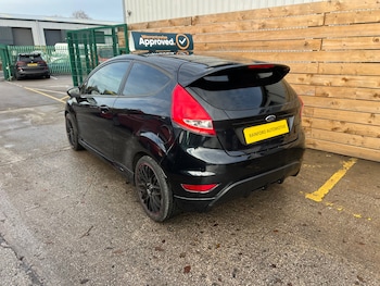 Used Ford Fiesta 2012 for sale - 77085461: Photo