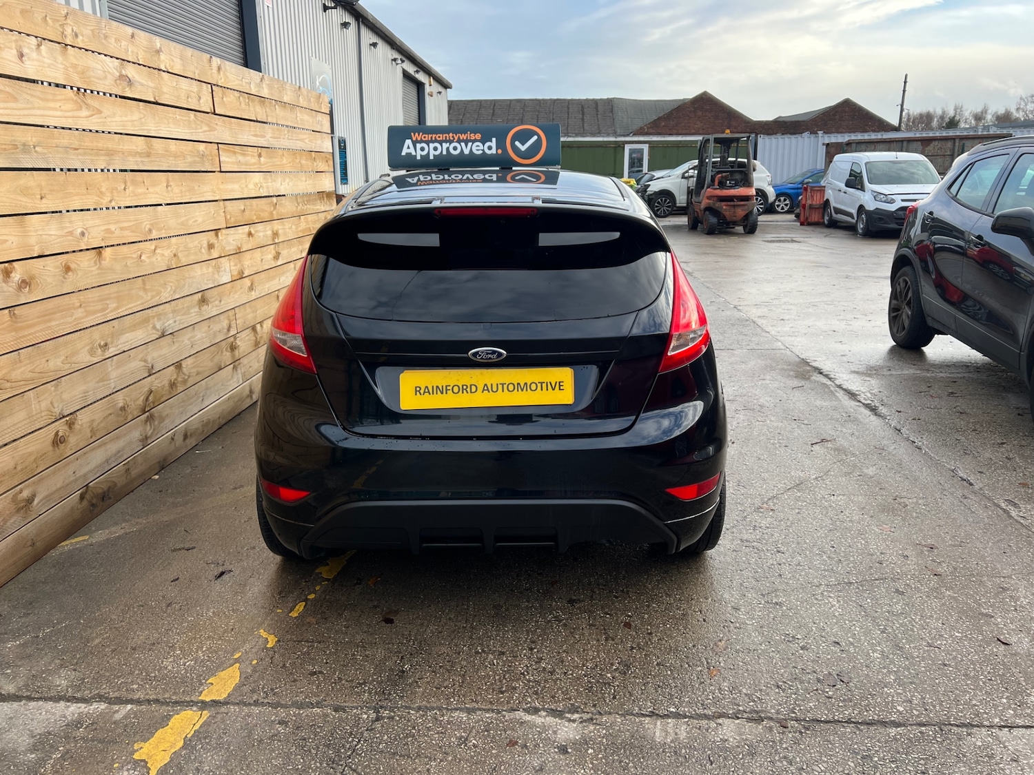 Used Ford Fiesta 2012 for sale - 77085461: Photo 5