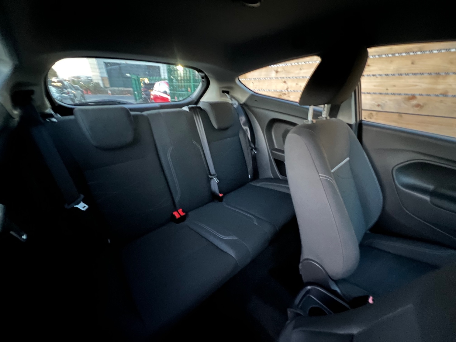 Used Ford Fiesta 2013 for sale - 76782577: Photo 9